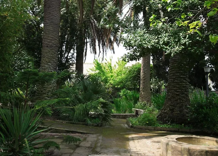 Torre Rocciola Bed and breakfast