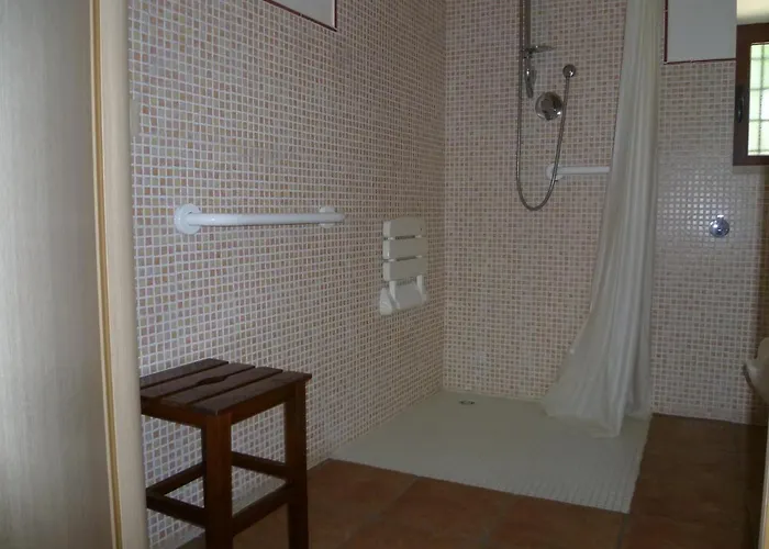 Torre Rocciola Bed and breakfast 3*